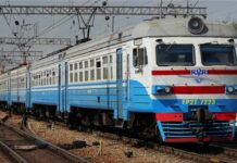 Залізниця під обстрілом: на Дніпропетровщині обмежили маршрути потягів