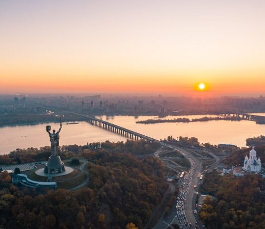 У Украины уже в феврале закончатся деньги, но получение необходимых на следующий год €70 млрд от международных партнеров до сих пор под вопросом.