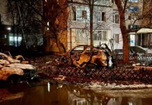 Россияне нанесли удар по Днепру: десятки домов без окон, раненые дети