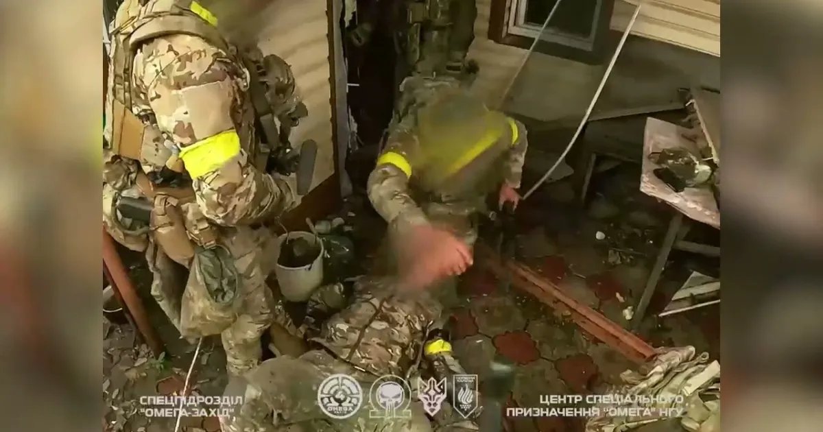 Украинские бойцы штурмом взяли опорный пункт россиян. ВИДЕО