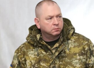 Экс-глава ГПСУ Дейнека под подозрением: контрабанда, «спецномера» и взятки в евро