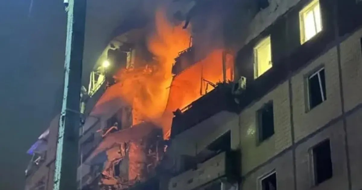 Российский дрон попал в многоэтажку в Кривом Роге: что известно о последствиях атаки