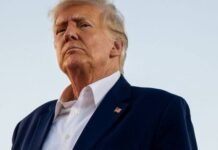 Трамп призвал протестующих в Иране захватывать правительственные учреждения