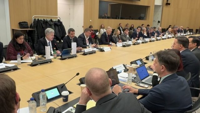 Порошенко в штаб-квартире НАТО назвал ВСУ опорой трансатлантической безопасности