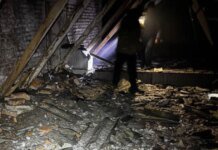 Дроны РФ уничтожили здание районной администрации в Черниговской области