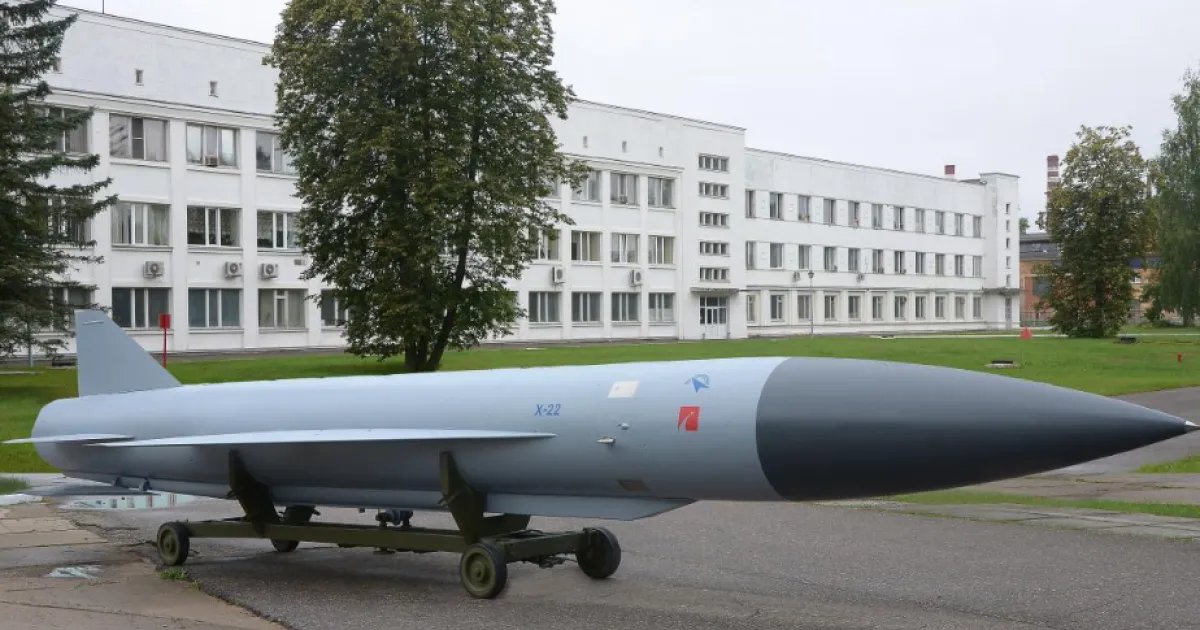 Яд в небе: эксперт объяснил, почему выжившие после удара Х-22 могут погибнуть от отравления