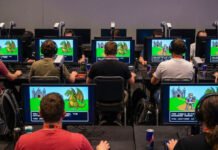 Первый в мире «тест на геймера» предлагает пройти адвенчуру 1980-х без читов и под присмотром камеры