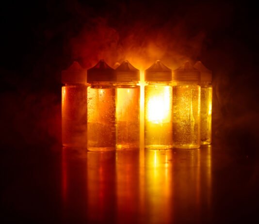 Ученые создали «жидкую батарею», которая сохраняет и трансформирует солнечный свет в тепло