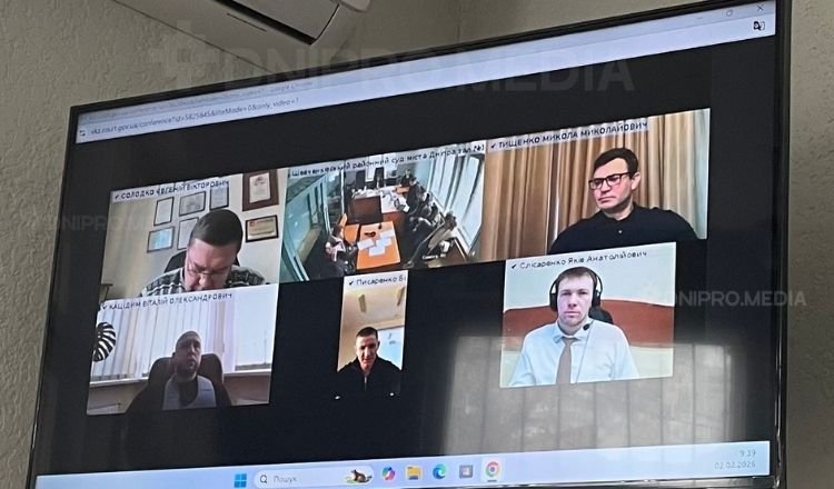 У Дніпрі адвокат Писаренка хотів заборонити журналістам знімати судовий процес