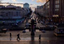 Европейцы поссорились из-за финансовой помощи Украине.