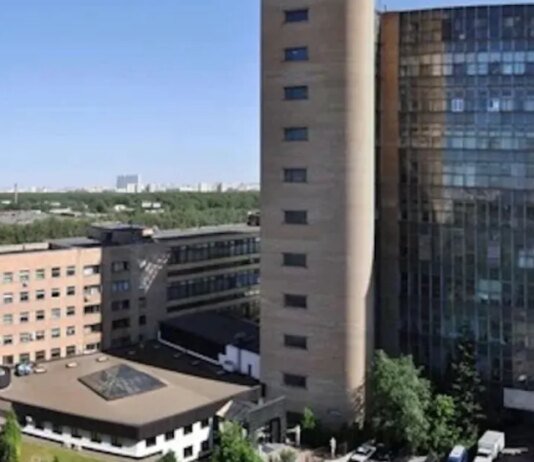 Охота на конструкторов: в Москве с ножом напали на создателя лазерного оружия