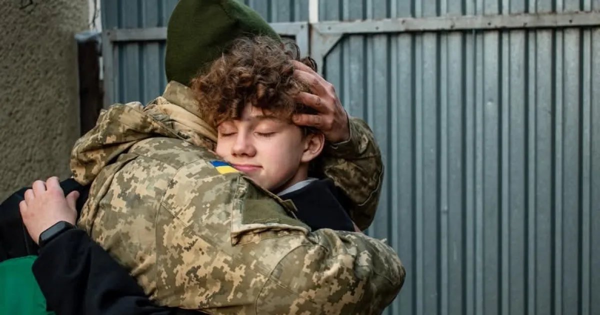 Украинцам объяснили, как детям военных получить государственную помощь