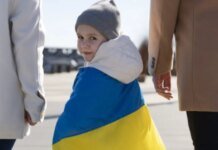 Шестилетние «солдаты» и скрывающиеся выпускники: из оккупации спасли еще семерых детей