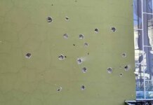 Россияне обстреляли здание ТЦК и прокуратуры в Черниговской области