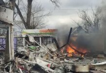 Село Беленькое подвергается постоянным вражеским атакам: рынок, дома и здания повреждены. ВИДЕО