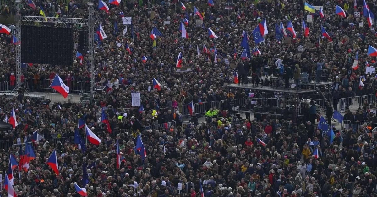 В Чехии прошли массовые протесты против властей