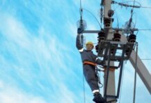 В Киевской области после атаки отключили электричество в Славутиче: 21 тысяча человек остались без света