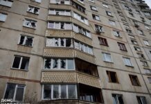 Российские удары по жилым районам Харькова: спасатели ГСЧС показали последствия обстрелов. ФОТО