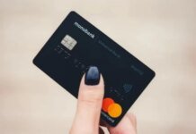 Триколор без ретуши: Monobank заказал госэкспертизу и раскрыл результаты