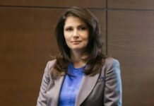 Парламентский кризис перерос в политический — нардеп Фриз