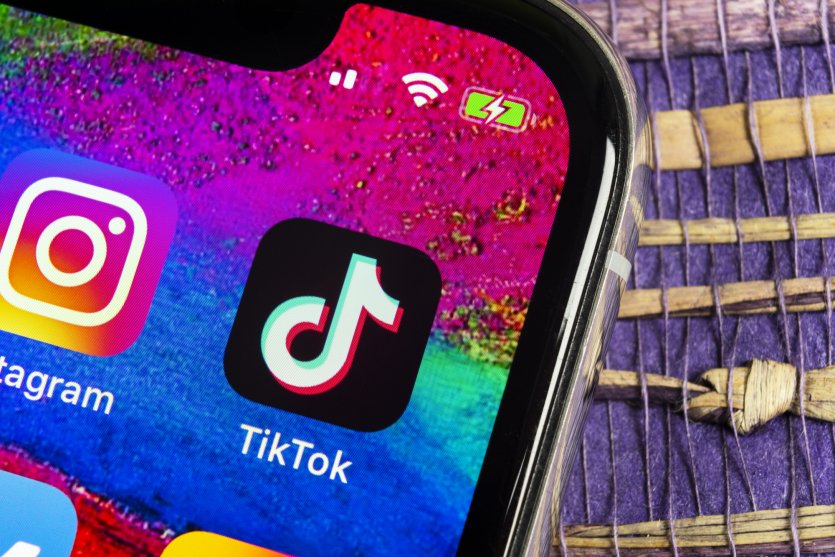 Битва за 5 минут внимания: TikTok хочет подвинуть Netflix и Disney с рынка на $14 млрд