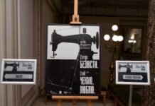 Жінки з Дніпропетровщини представили свої історії на виставці про зниклих безвісти військових у Києві