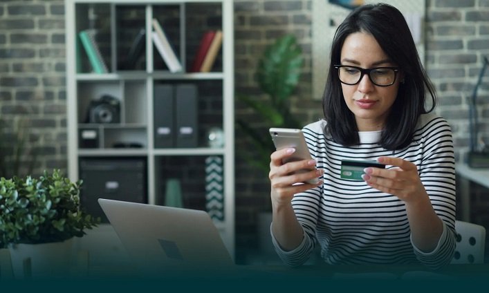 Украинцы утопают в долгах: кредитование населения за год увеличилось на 27%.