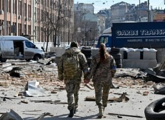 Украина получила от МВФ первый транш на $1,5 млрд по новой программе EFF.