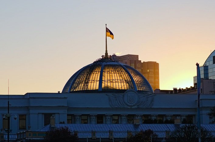 МВФ требует от Украины введения налоговых изменений до конца марта для получения денег по новой программе.