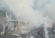 Враг атаковал Хмельницкий: на предприятии вспыхнул пожар