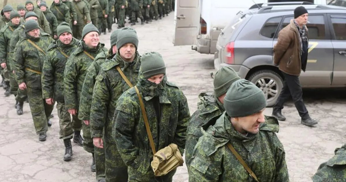 Командиры РФ угрожают бойцам расправой за отказ идти в атаку — перехват ГУР