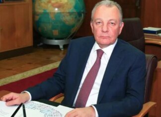 Минус один «герой труда»: на встречу с Кобзоном отправился конструктор гиперзвуковых ракет «Циркон»