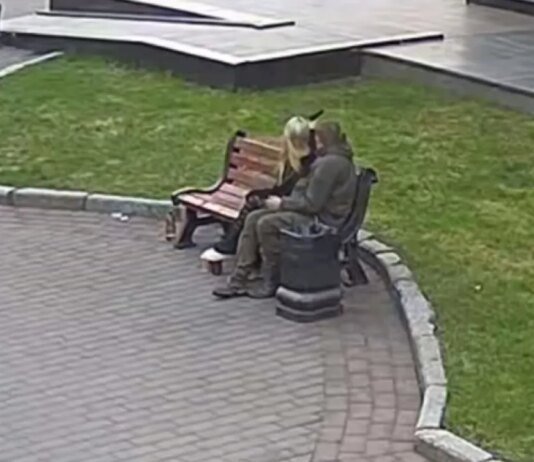 В Луцке малолетняя «героиня» едва не убила пассажиров троллейбуса ради хайпа: подробности. ВИДЕО