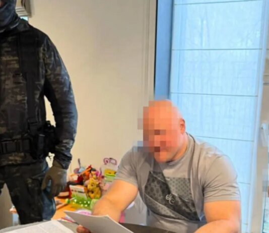 Рекет в Киевской области: группа вымогала деньги у предпринимателей