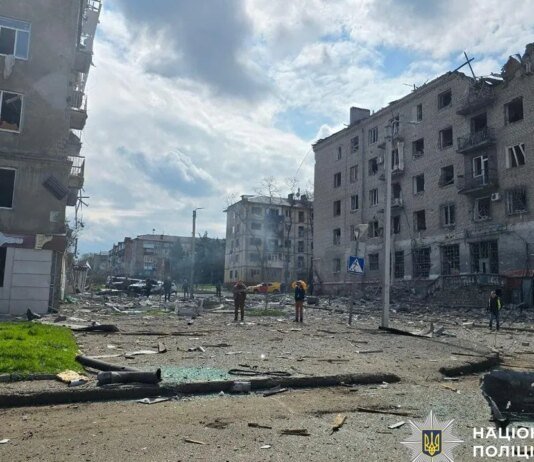 Россияне обстреляли Краматорск авиабомбами. ВИДЕО