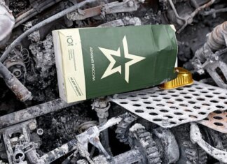 Своих не бросают, а добивают: оккупанты сожгли дронами трех россиян во время перемирия. ВИДЕО