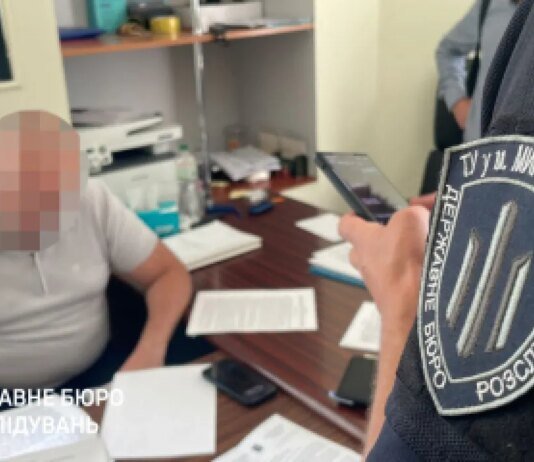 Чиновника Государственной миграционной службы будут судить за незаконное обогащение