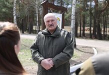 Лукашенко обвинил США в диктатуре и посоветовал поучиться демократии у Беларуси