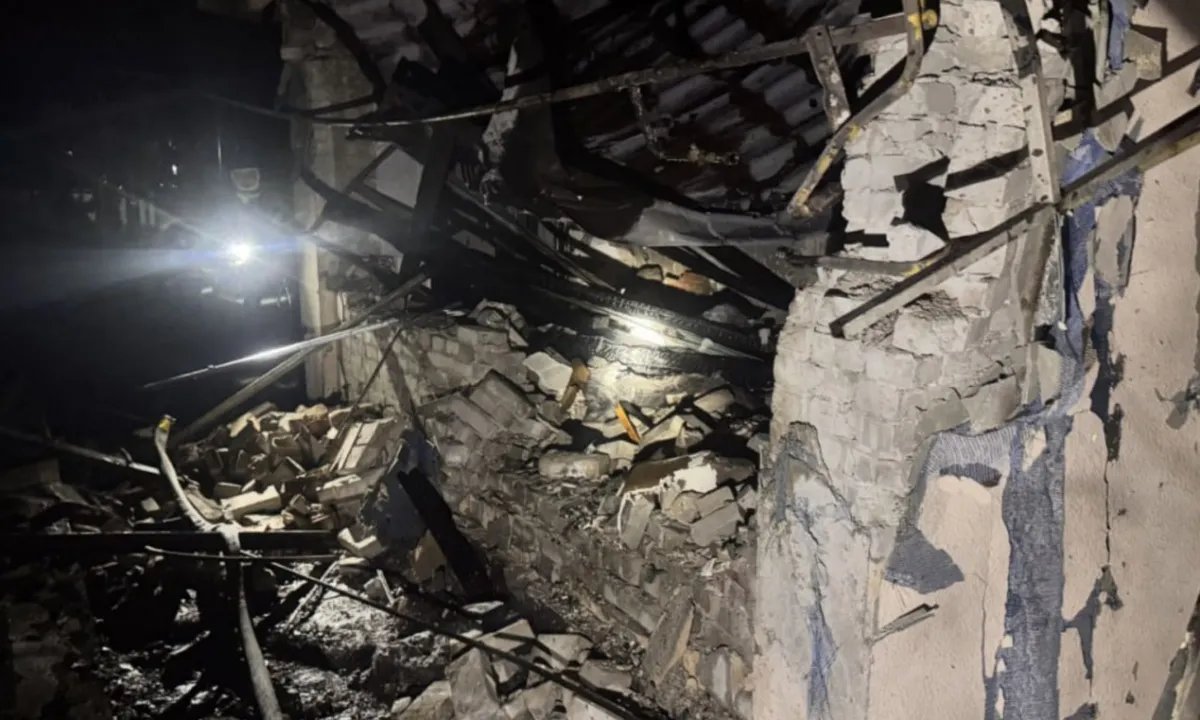 Обстрел Запорожья: женщина получила ранения, вспыхнули пожары