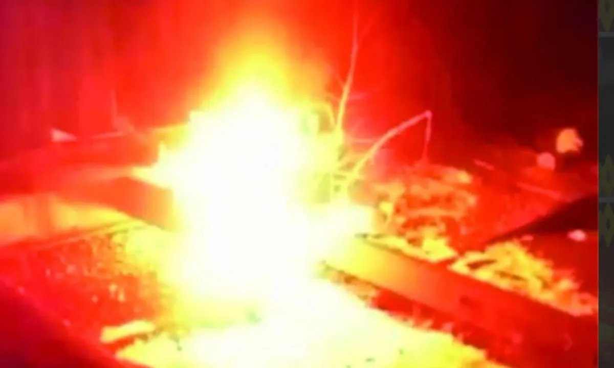 В Луганске повреждена подстанция, питавшая железнодорожный узел, через который осуществлялись поставки военных грузов