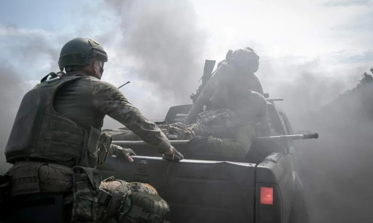 Ожесточенные бои продолжаются: россияне штурмуют позиции ВСУ на нескольких направлениях
