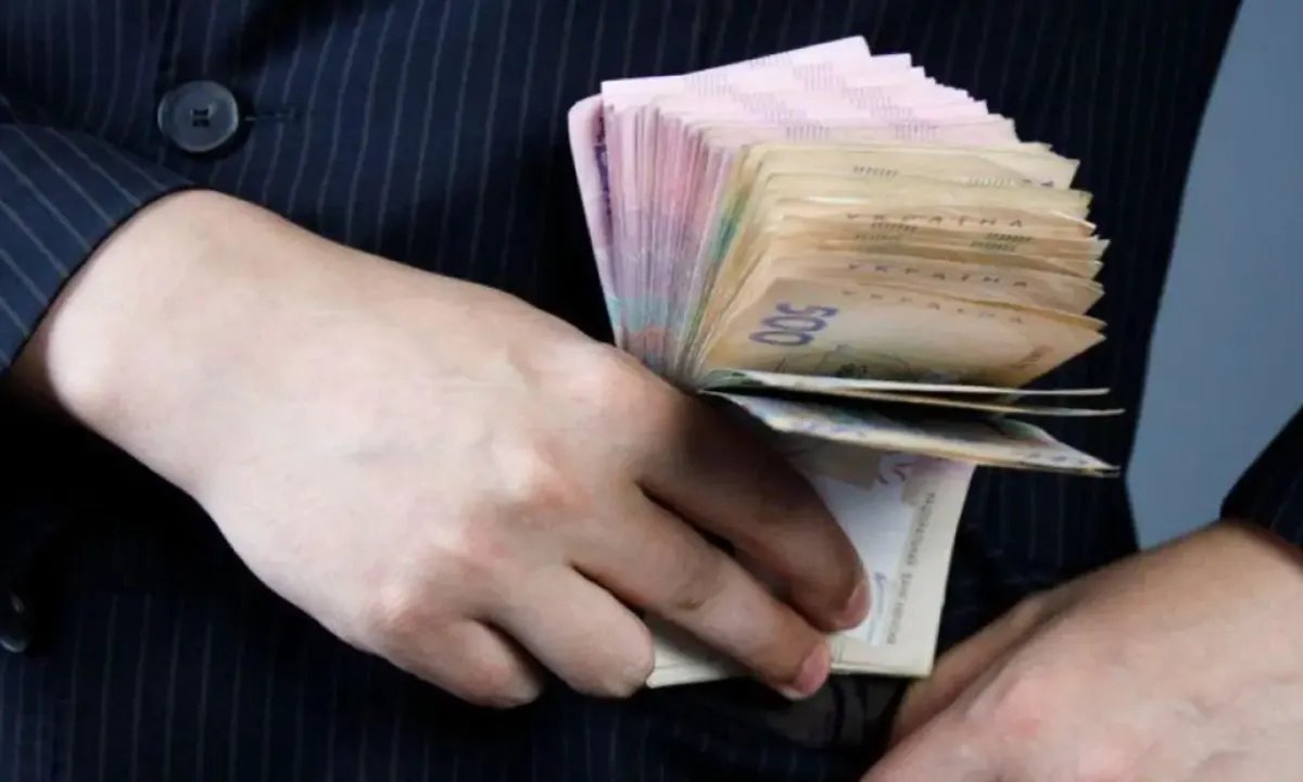 Экстрадировали из Польши и посадили: руководителя фирмы осудили за растрату бюджета