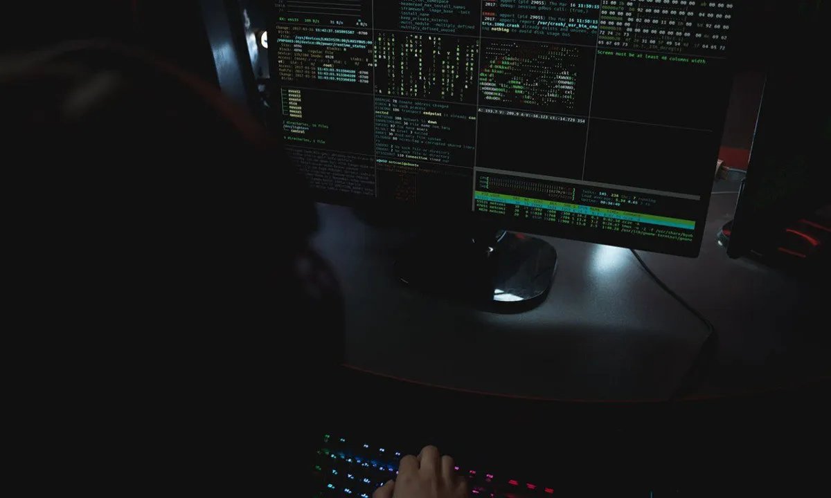 Под кибератаку попали антикоррупционные органы Украины