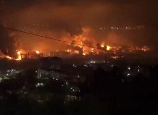 Город в мазуте, власти в коме: жители Туапсе задыхаются от «черных осадков». ВИДЕО