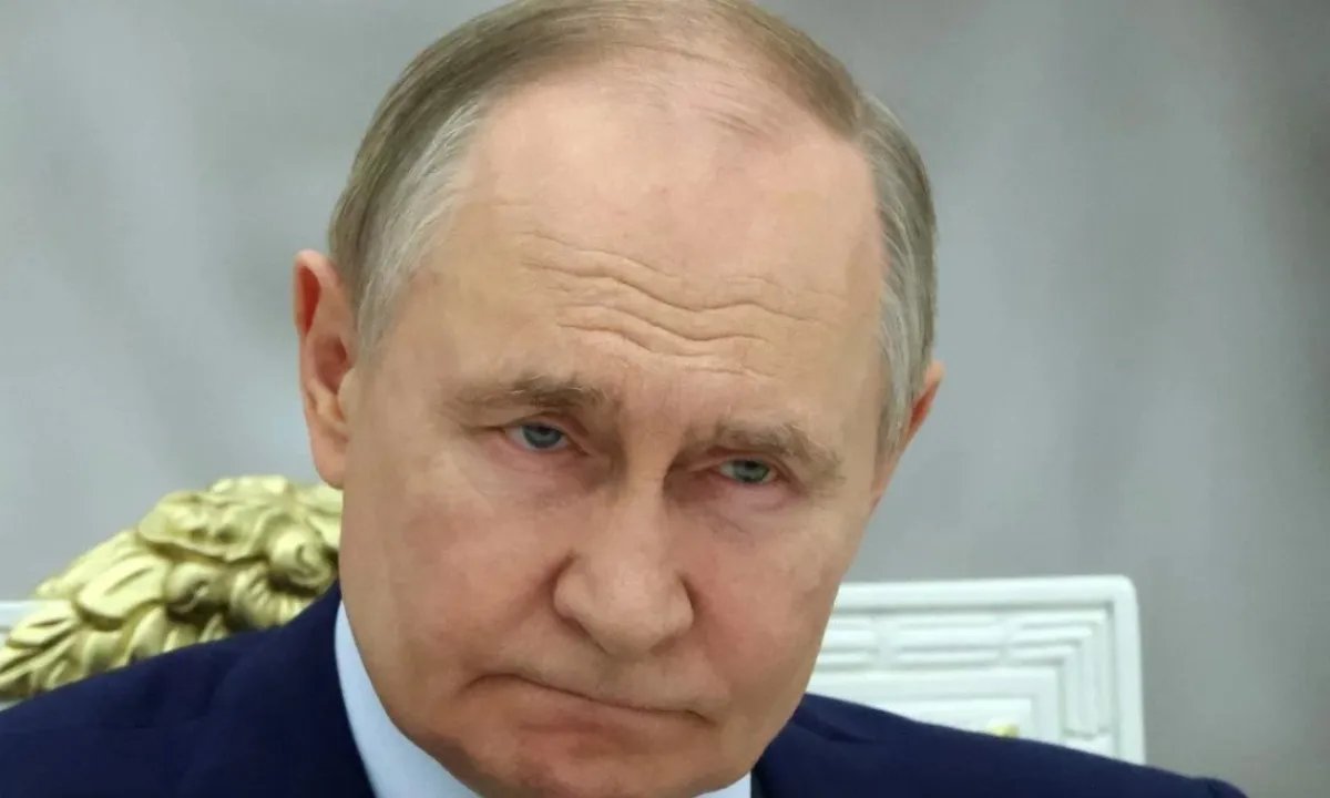 «Сдвинули направо»: невнятное бормотание Путина о грабительских счетах ЖКХ взбесило россиян. ВИДЕО