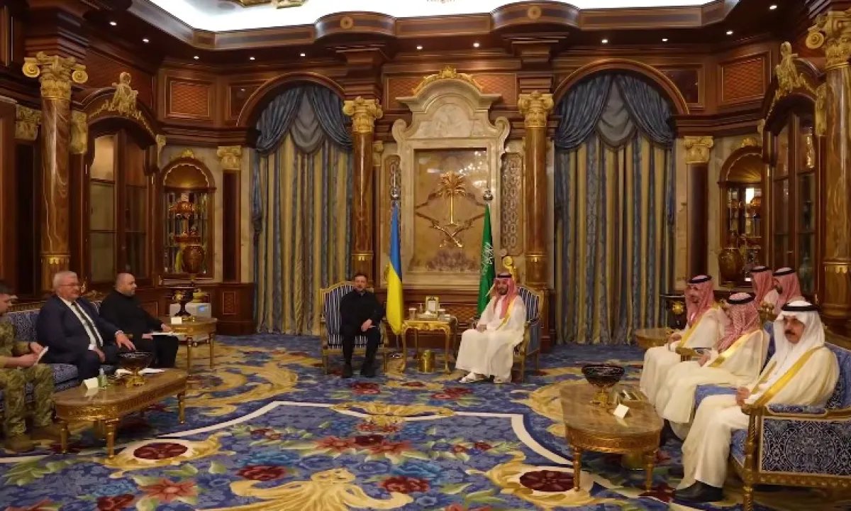 Небо, свет и хлеб: Зеленский привез из Эр-Рияда прорывные соглашения по безопасности