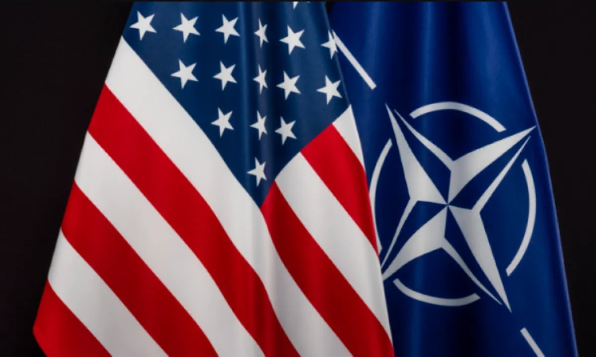 Страх перед расколом: НАТО хочет встречаться реже и подальше от камер