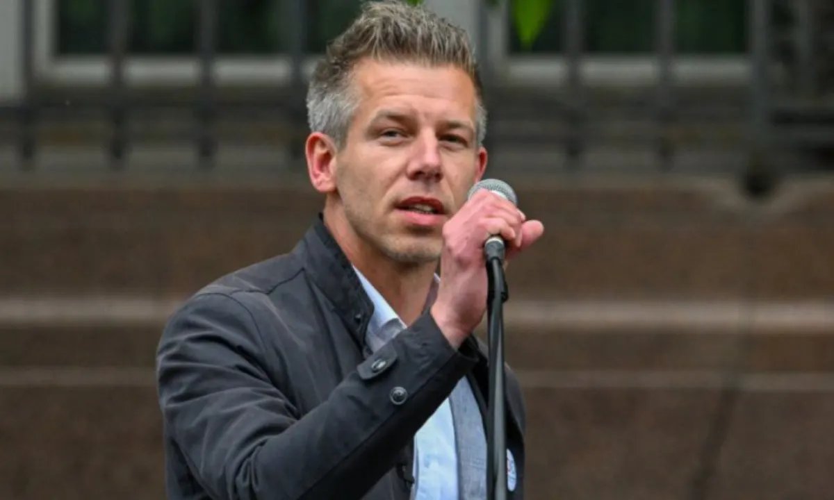 Ультиматум в обертке диалога: Мадьяр требует вернуть «права венграм» до встречи с Зеленским