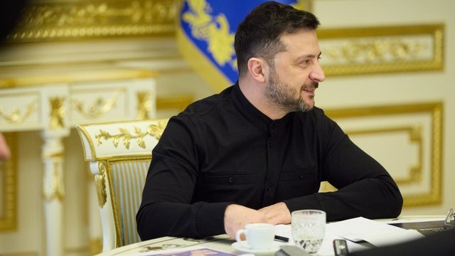 Зеленский ввел в действие санкции против 121 российского командира и девяти религиозных деятелей – указ