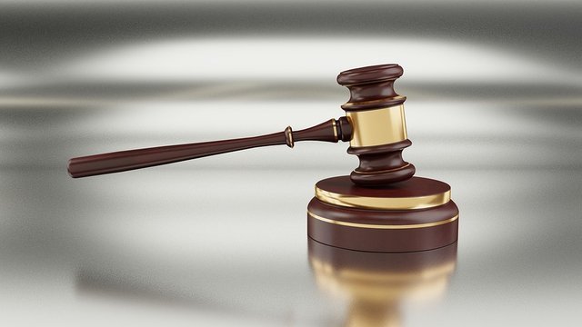 Апелляционный суд разрешил Порошенко разделить имущество с женой